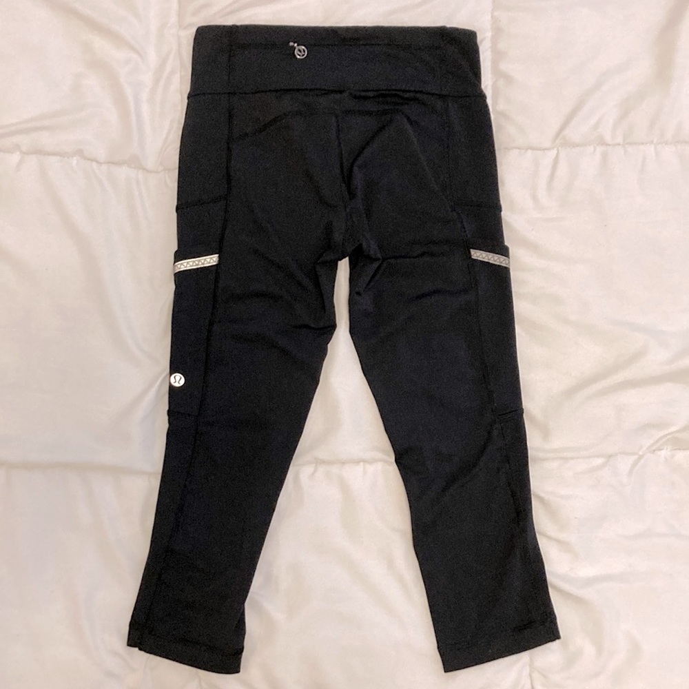 Lululemon Capri Crop Leggings 20" Black Size 4
